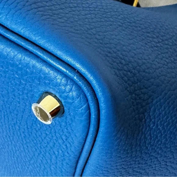 HERMES Picotin 18 Taurillon Clemence Gold Hardware Stamp Y 2021 Color Mykonos - Picture 7 of 10